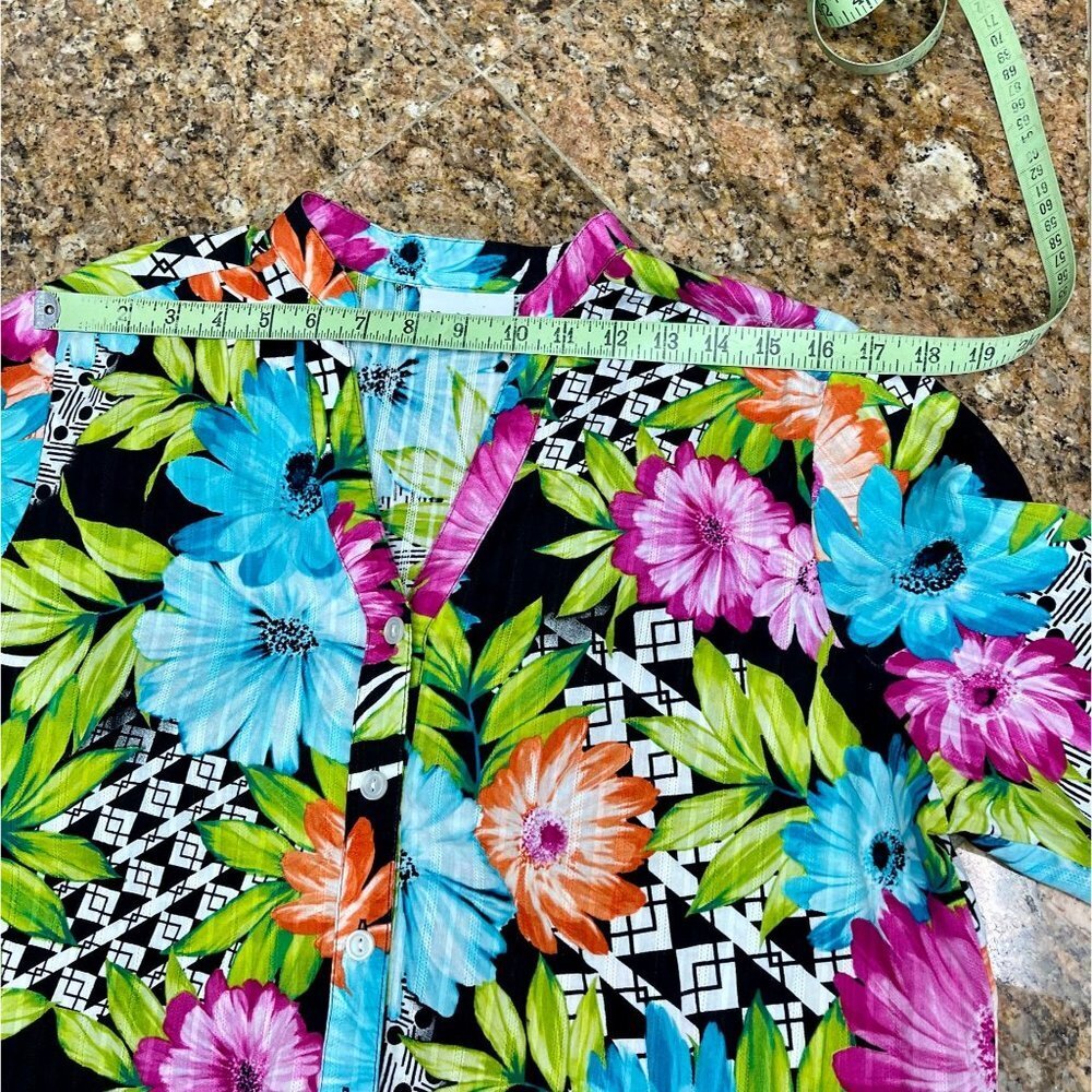 Alfred Dunner Women's Bright Floral Print 3/4 Sleeve Button Down Blouse Size 14P - Picture 9 of 16